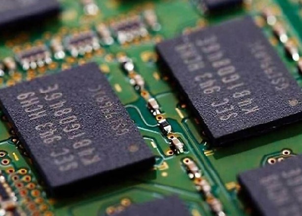 內(nèi)存供應(yīng)緊張傳導(dǎo)至消費端 中國手機與筆記本開始漲價